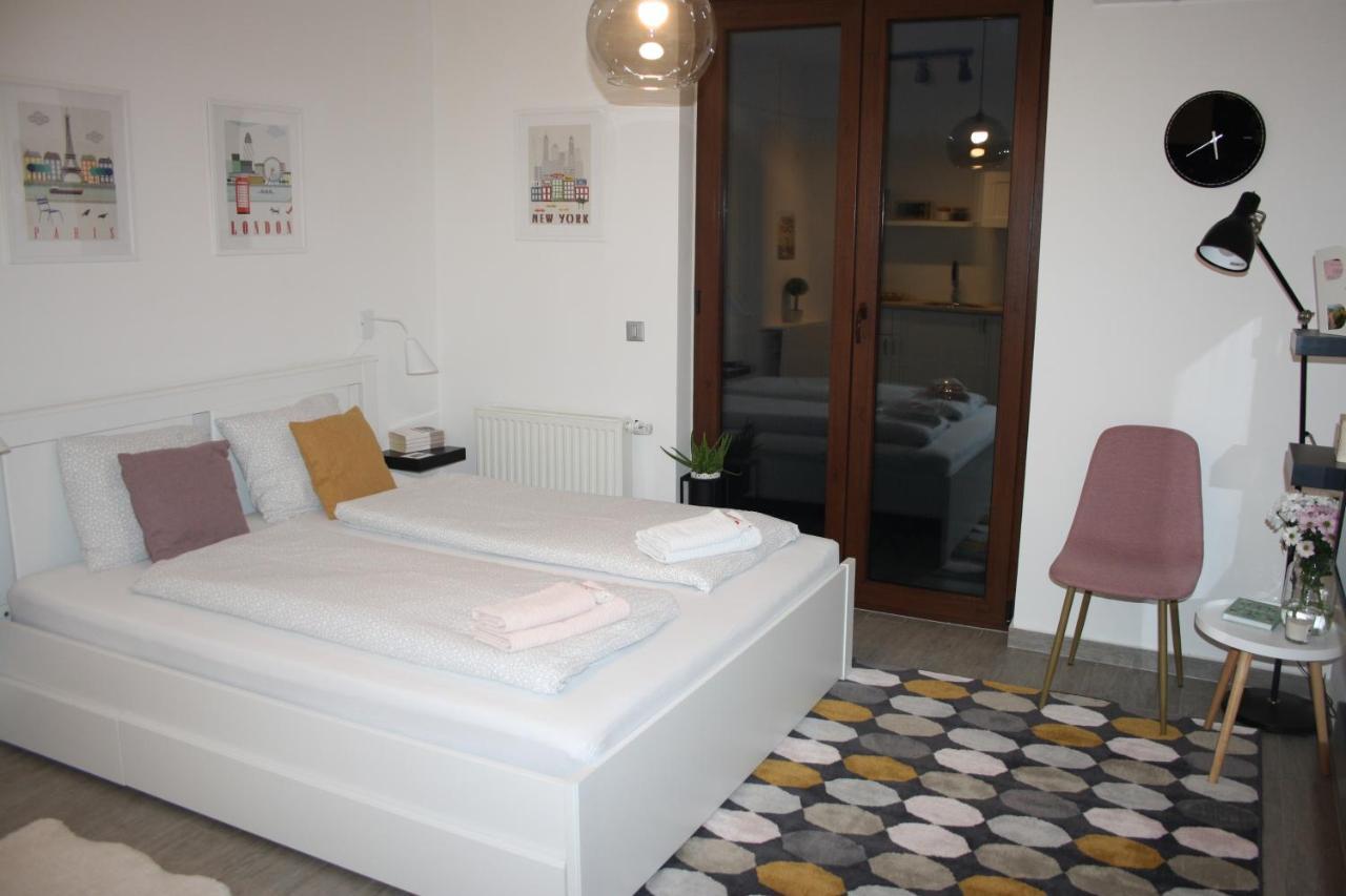 Studio Apartman Centar จาโกโว ภายนอก รูปภาพ