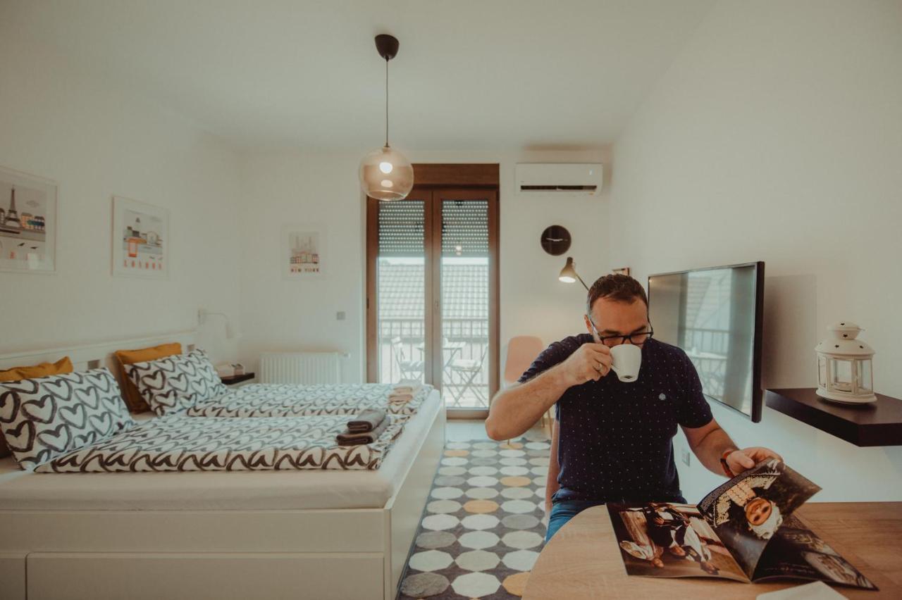 Studio Apartman Centar จาโกโว ภายนอก รูปภาพ